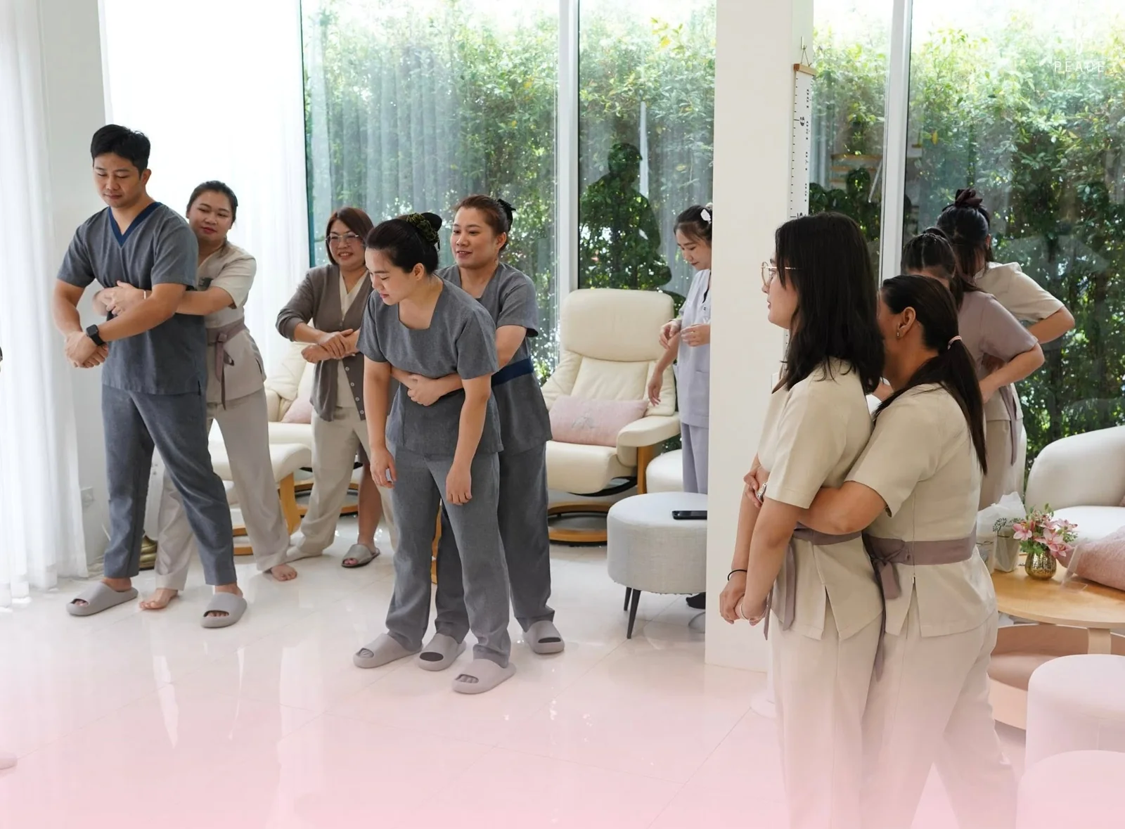 อบรมปฐมพยาบาลเบื้องต้นและการช่วยฟื้นคืนชีพ (CPR)